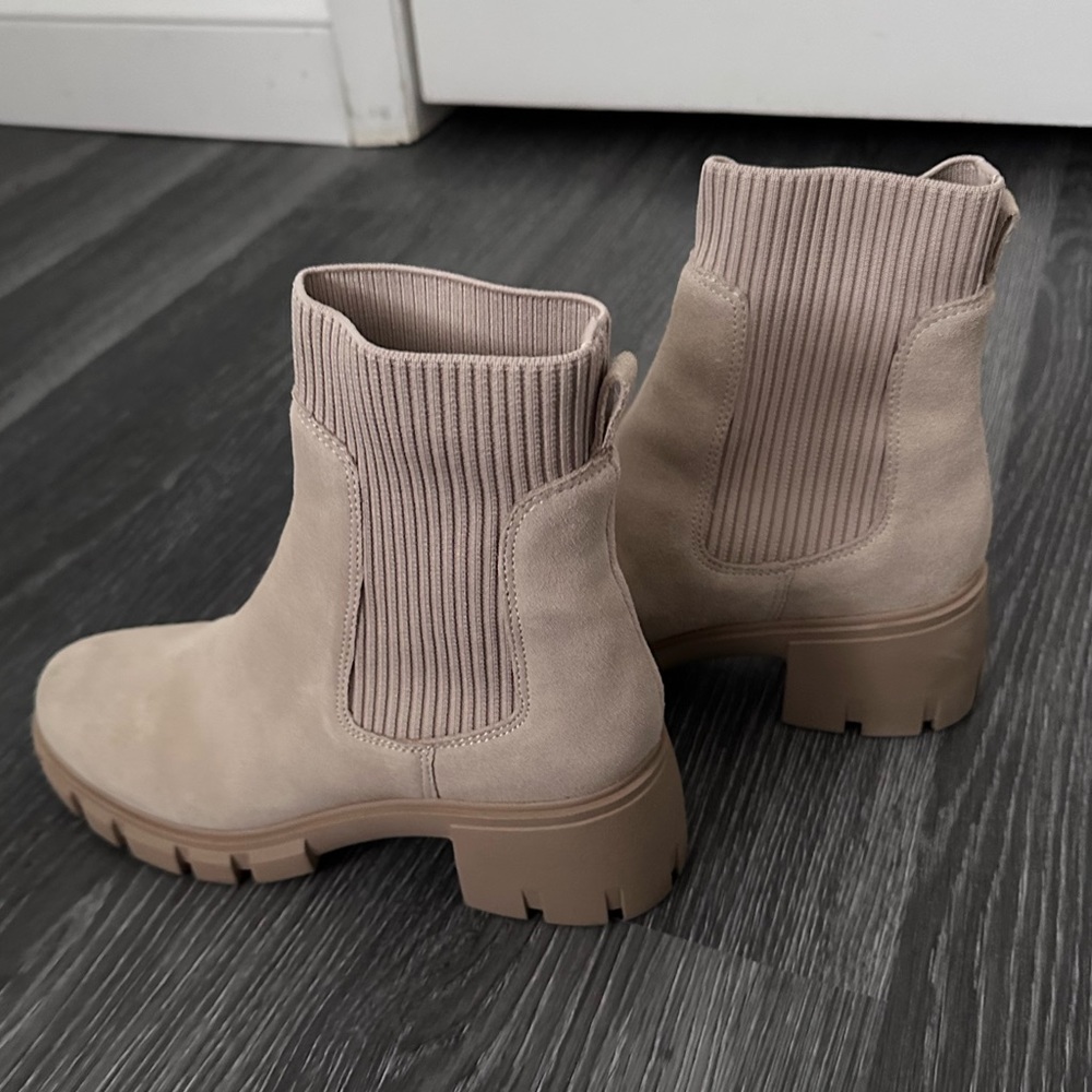 Heather Sand